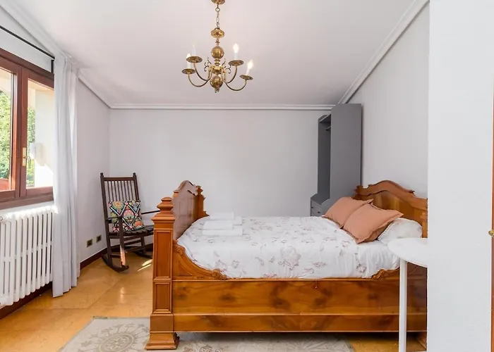 Holiday home Preciosa Y Amplia Casa Con Piscina *