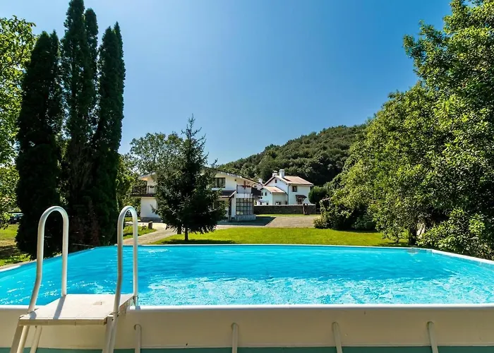 Preciosa Y Amplia Casa Con Piscina Holiday home Liendo