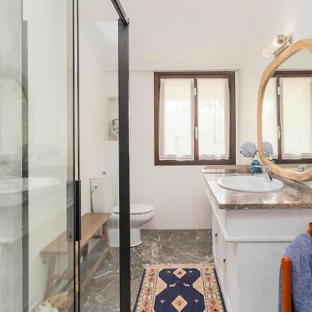 Preciosa Y Amplia Casa Con Piscina Prázdninový dům *