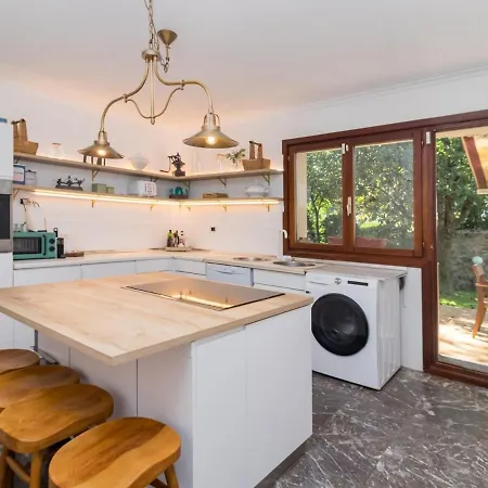 Preciosa Y Amplia Casa Con Piscina Prázdninový dům *